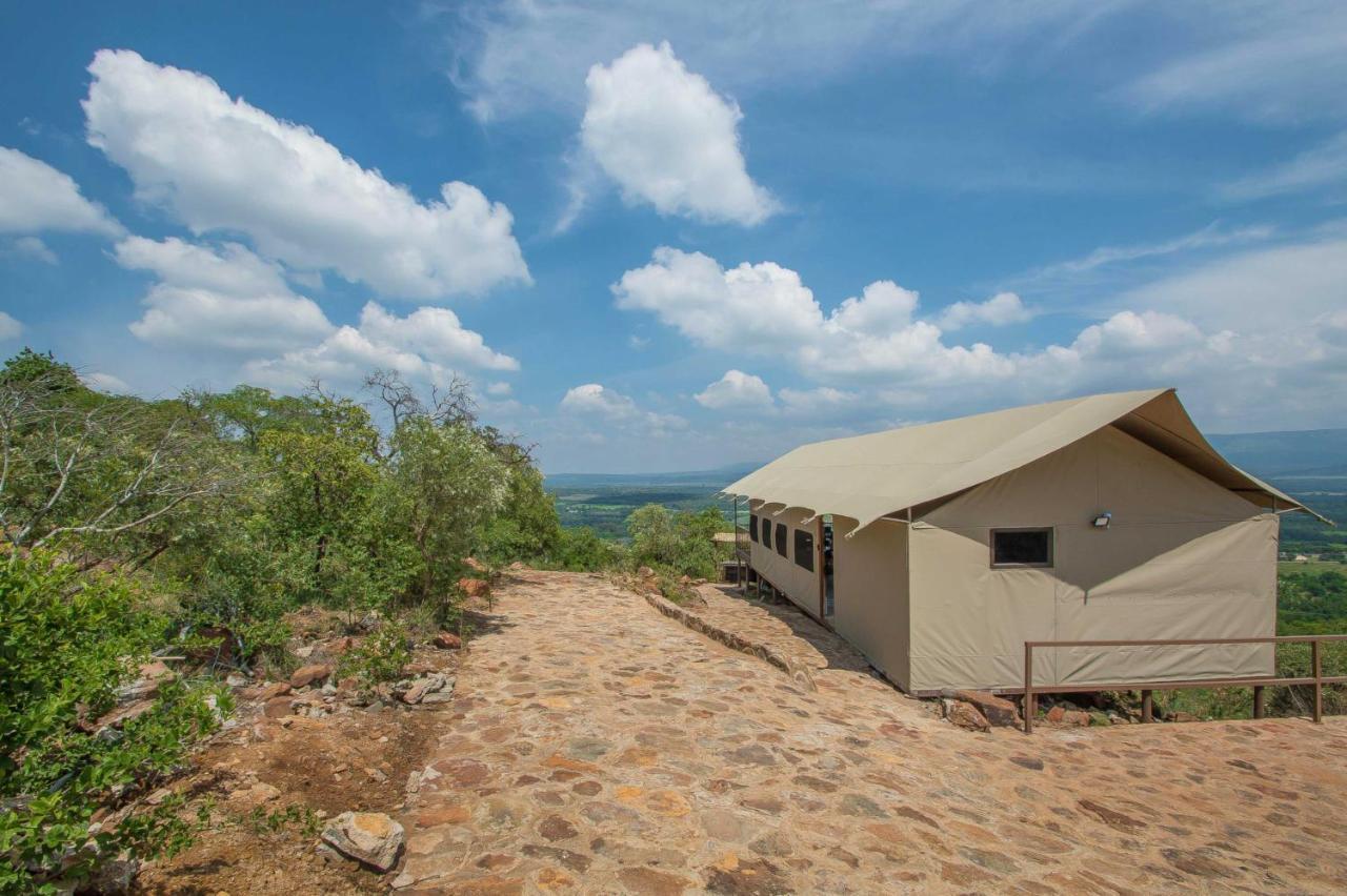 Idwala Le Ingwe Lodge Hekpoort Dış mekan fotoğraf