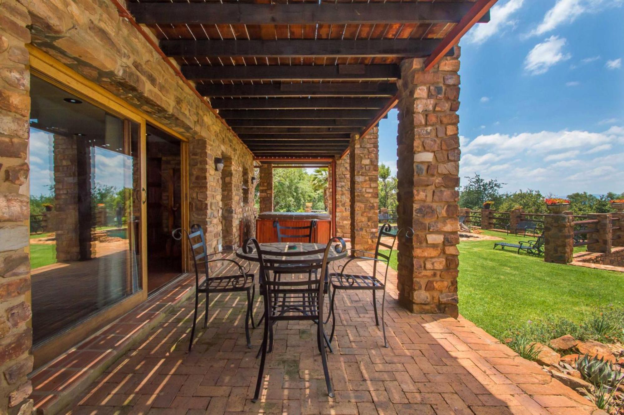 Idwala Le Ingwe Lodge Hekpoort Dış mekan fotoğraf